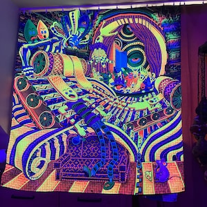 Tenture Murale Psychédélique Lumière Noire - Déesse aux Cheveux Solaires