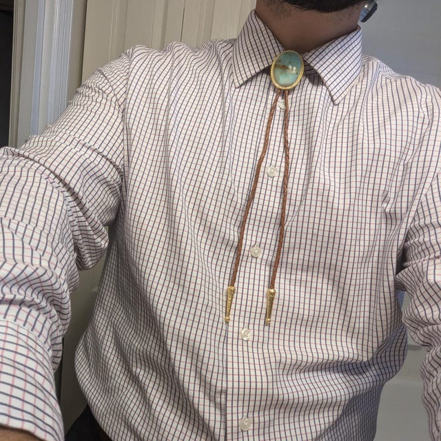 Cravate Bolo du Sud-Ouest en argent, turquoise et cuir signée