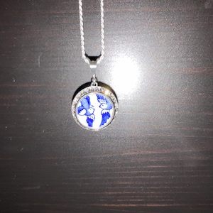 Liston added a photo of their purchase