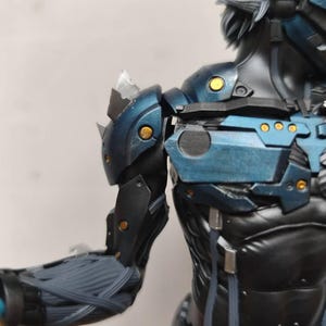 Metal Gear Rising Figure, Raiden Cyborg Ninja Statua da collezione