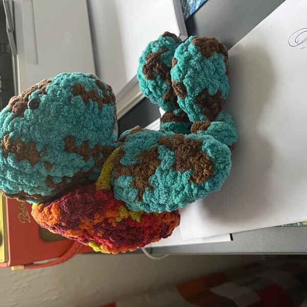 MINI Theo Turtle Knotted Lovey — Crochet Turtle PATTERN - Etsy