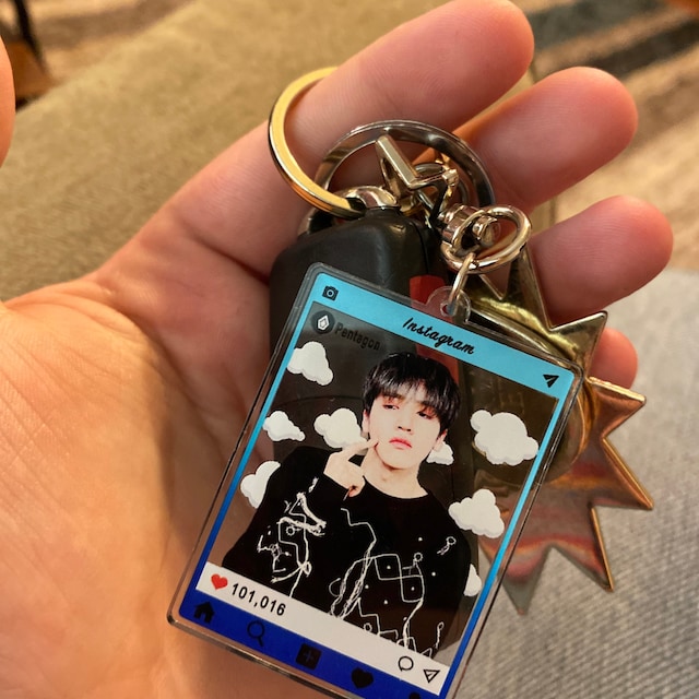 Pentagon kpop best sale keychain