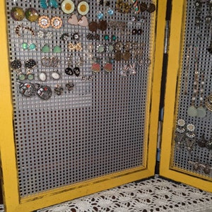 Felicia added a photo of their purchase