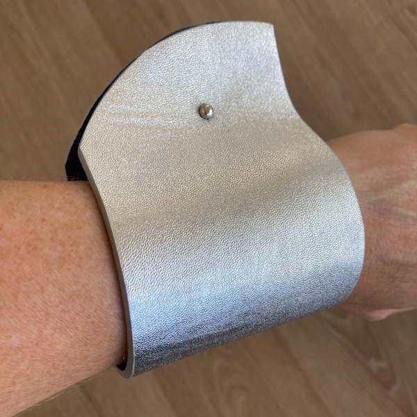 wide leather corset belt