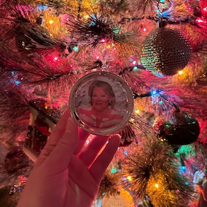 Taylor added a photo of their purchase