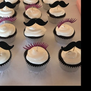 Cupcake-Topper „Staches Or Lashes“ – 24 Stück Für Gender Reveal Party