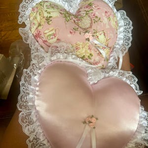 Satin Baby Pink Lace Heart Pillow - Etsy display picture 3
