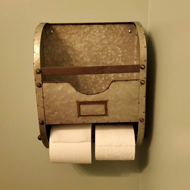 Farmhouse Toilet Paper Holder , Industrial Rustic Toilet