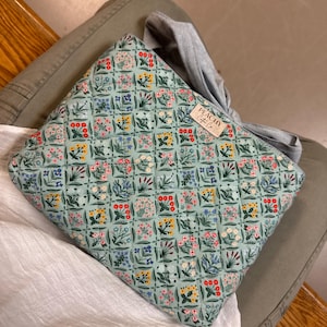 Anna added a photo of their purchase