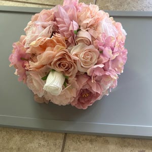 Heart Arch Flower Ivory Rose wedding Flower Reception, white Floral arch decor Floral Meniscus aisle Artificial Silk Flowers Row
