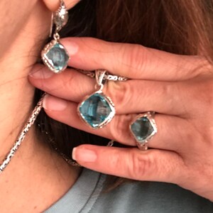 Linza added a photo of their purchase