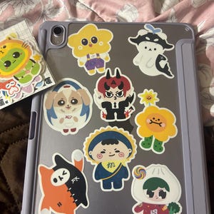 Victoria added a photo of their purchase