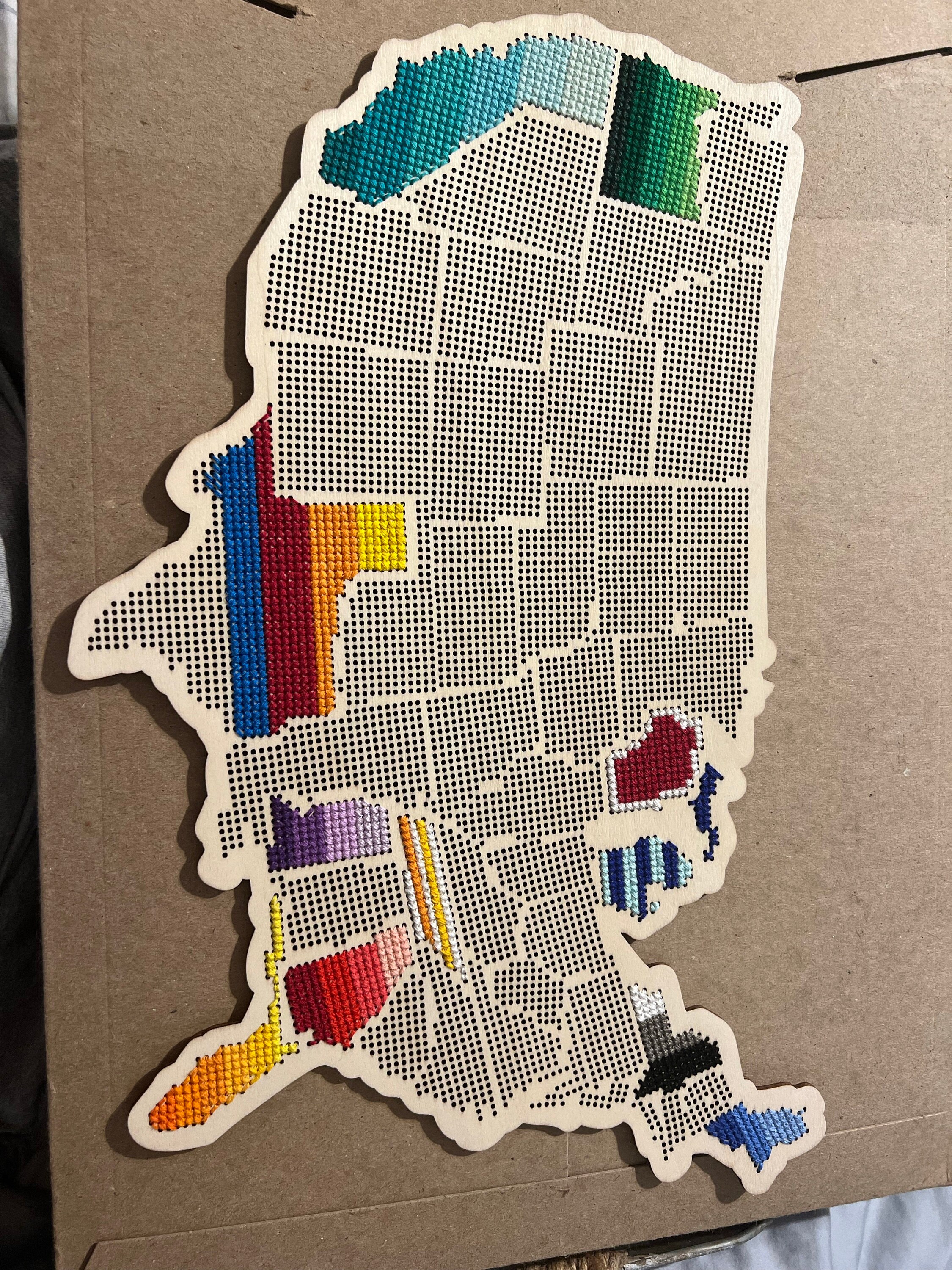 Stitchable Wooden US State Map | Cross Stitch & Embroidery United States Perforated Wood Map | Plywood Needlepoint Wedding or Moving Gift