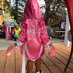 pink everlast boxing robe