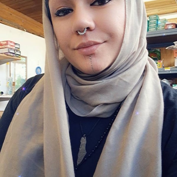 personalised hijab