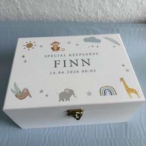 Mayara added a photo of their purchase