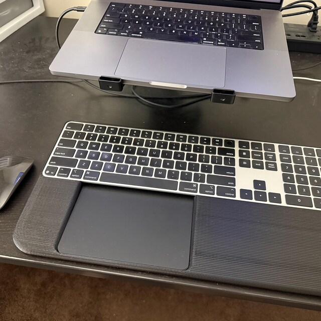 2021/2024年モデルのApple Magic Keyboardとトラックパッド用Magic