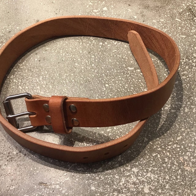 Premium Hermann Oak Harness Leather Strap,1¼ x 84 10 Ounce [5/32 or 4 MM  Thickness] Fully Finished & Leveled, Natural Russet Color