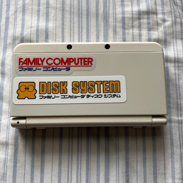 Disk-kun Nintendo Famicom Disk System (FDS) Vinyl Die-cut Sticker