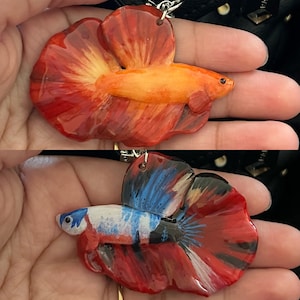 Elisa added a photo of their purchase