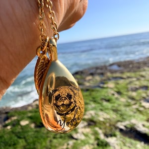 Jasmin added a photo of their purchase