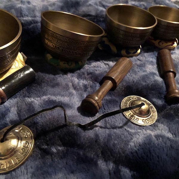 Natural Singing Bowl Set of 7 - Tibetan Singing Bowls - Healing Set ...