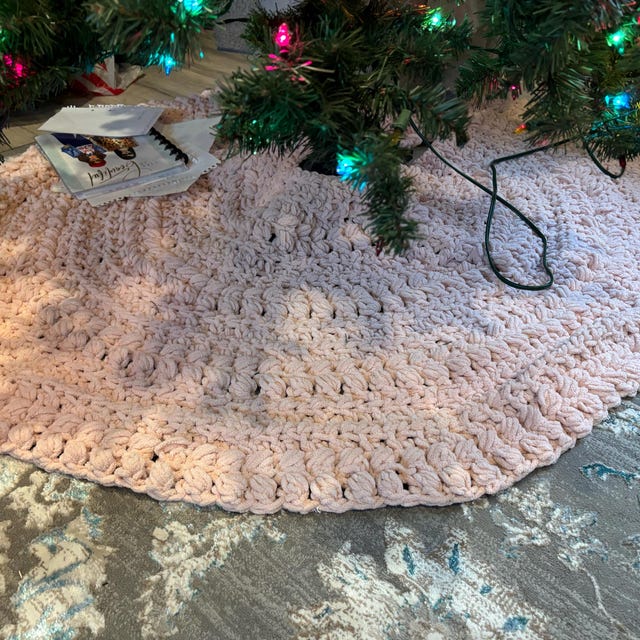 A customer's finished Wreath Tree Skirt Crochet Pattern + Video