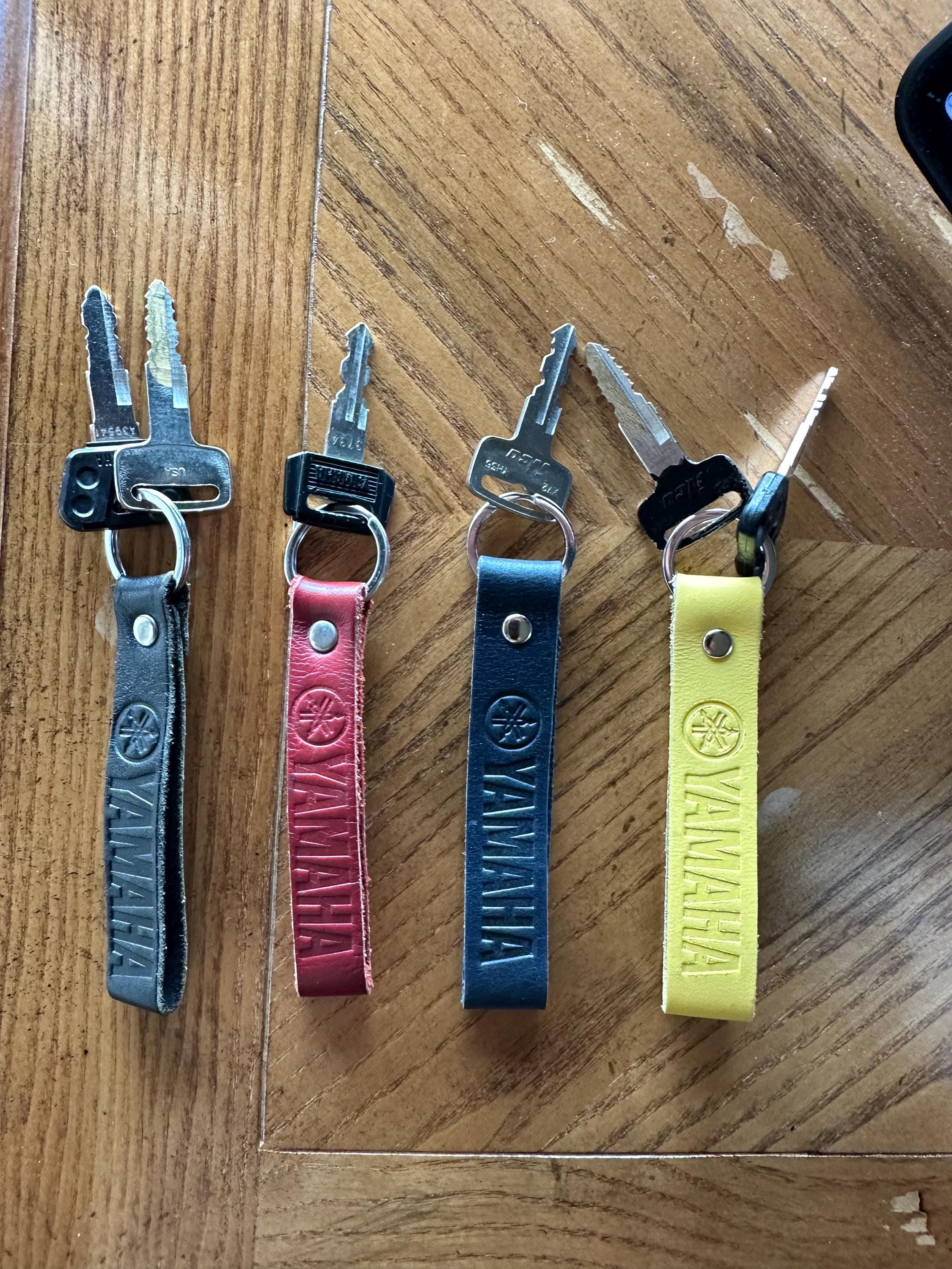 Personalization leather key ring, handmade leather keychain for men, key cover for rider biker, motorcycle keychain, motorcycle gift