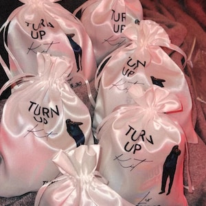 Jada added a photo of their purchase
