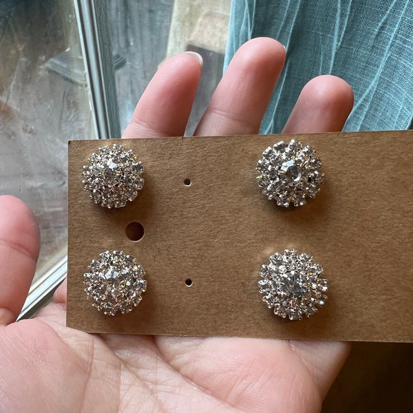 ROGER Jen Pierre, PRURE : Broche, Boucles D'Oreilles, Broche De Fourrure For Sale