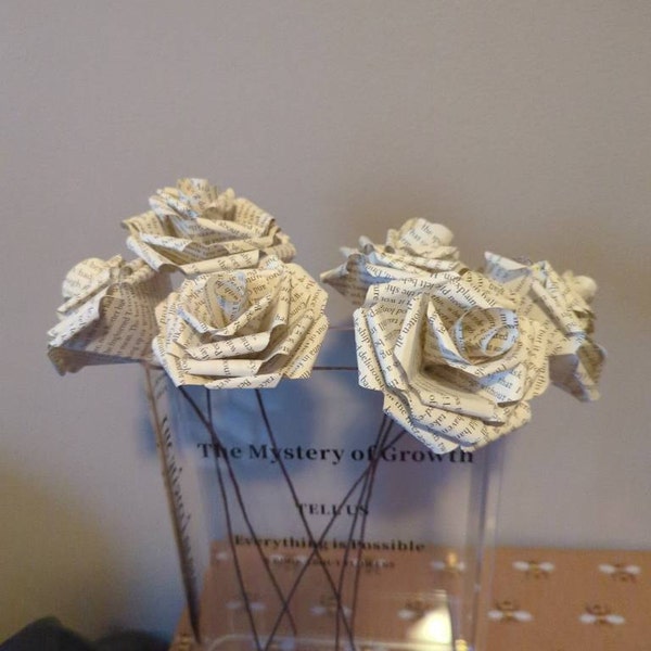 6 Paper Roses, Book Page Flowers, Bookish Wedding Decor, Paper ...