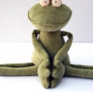 frog and toad plushies