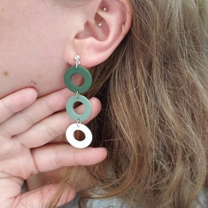 Alyssa added a photo of their purchase
