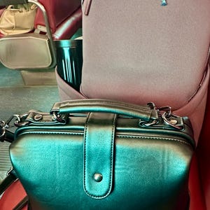 Laiza added a photo of their purchase