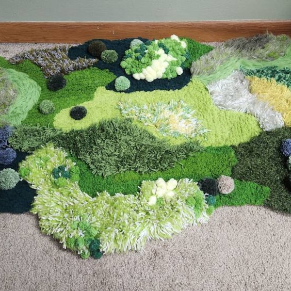 Handmade Latch Hook Moss Rug: Green Abstract Art Rug - Etsy UK