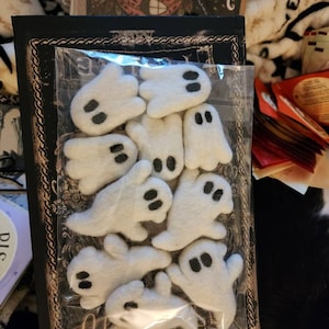 CYNTHIA added a photo of their purchase