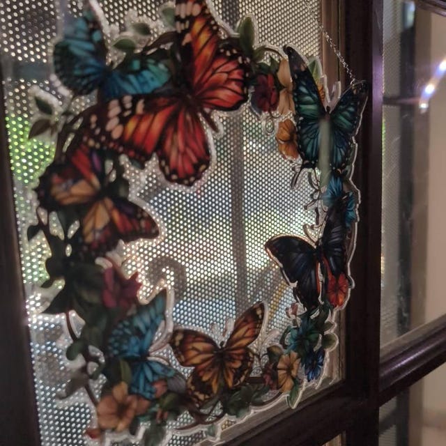 Acchiappasole in acrilico a forma di farfalla, con biglietto di