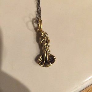 Lauren added a photo of their purchase