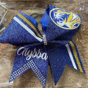 Aiyana added a photo of their purchase