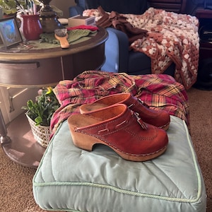 Anna added a photo of their purchase