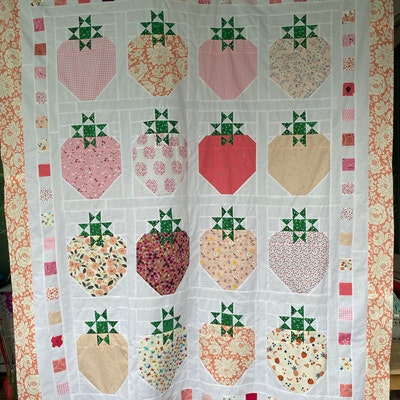 FANCY SCHMANCY Log Cabin Quilt Pattern Pdf Fat Quarter Friendly Etsy