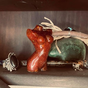 Ivy added a photo of their purchase