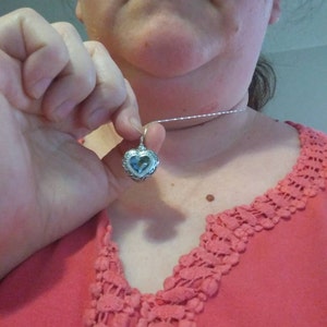 sara added a photo of their purchase
