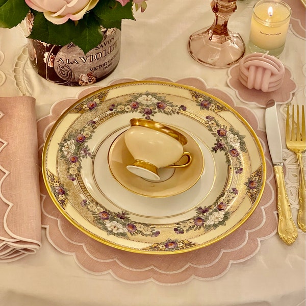 Royal Albert 