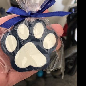 Stephanie added a photo of their purchase