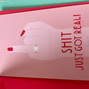 Tarjeta De Compromiso Divertida 'Sh*t Just Got Real' - Tarjeta De Boda Humorística Para Parejas