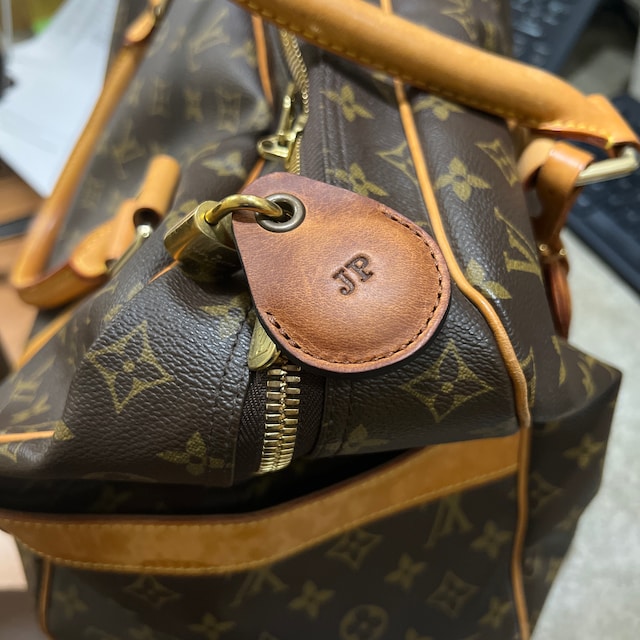 New additions this month- Vintage speedy 30 and a 14$ bag I couldn