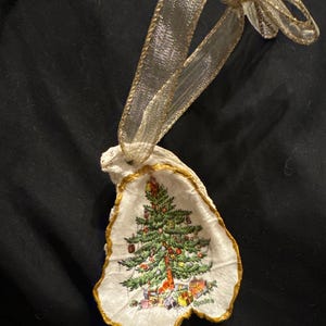 Madison-Elisabeth added a photo of their purchase