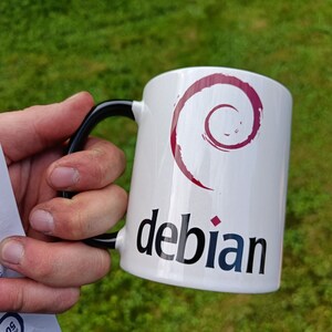 Jonatan added a photo of their purchase