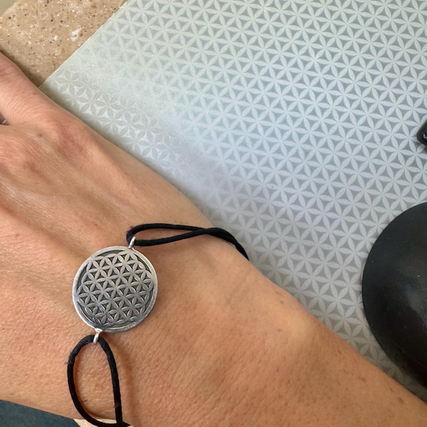 Macrame Flower Bracelet Pattern Macrame Beaded Cuff Bohemian Thread